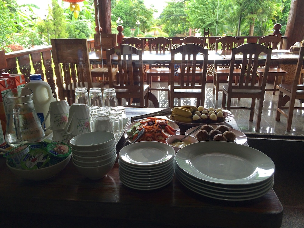 Suandarbporn Resort Mae Sot