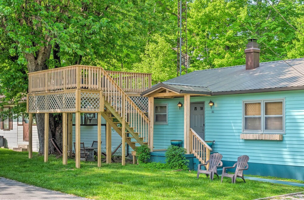 Lake Cumberland Eclectic Retreat: Fire Pit + Views view 5