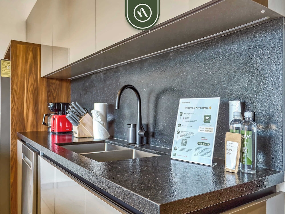 Amazing 1 BR Condo With Terrace - Rooftop Pool
