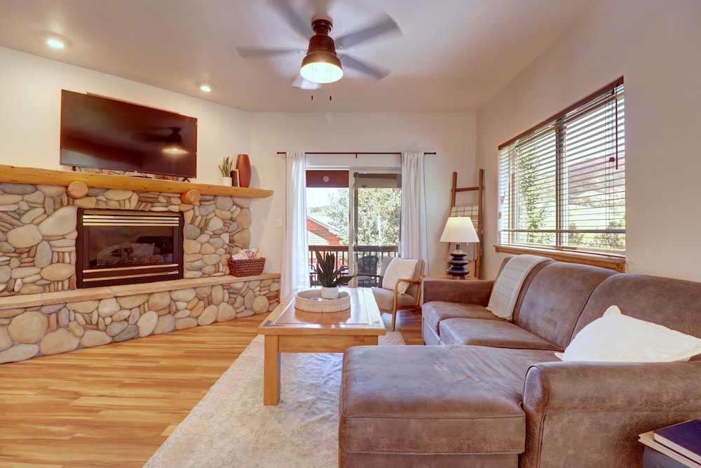 122 Lookout Ridge 2 Bedroom Townhouse