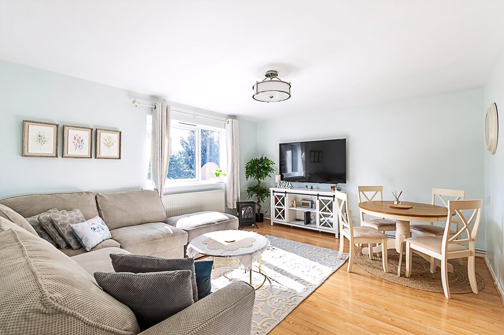 Quiet and Cosy 2-bed in Wimbledon
