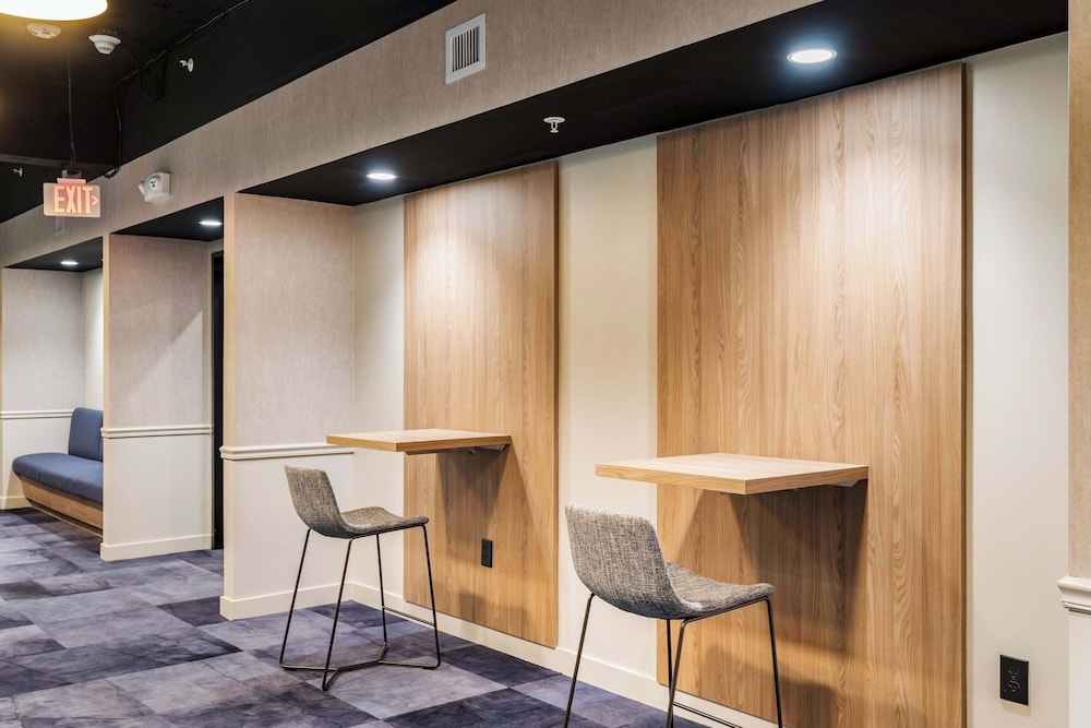 CozySuites at Textile