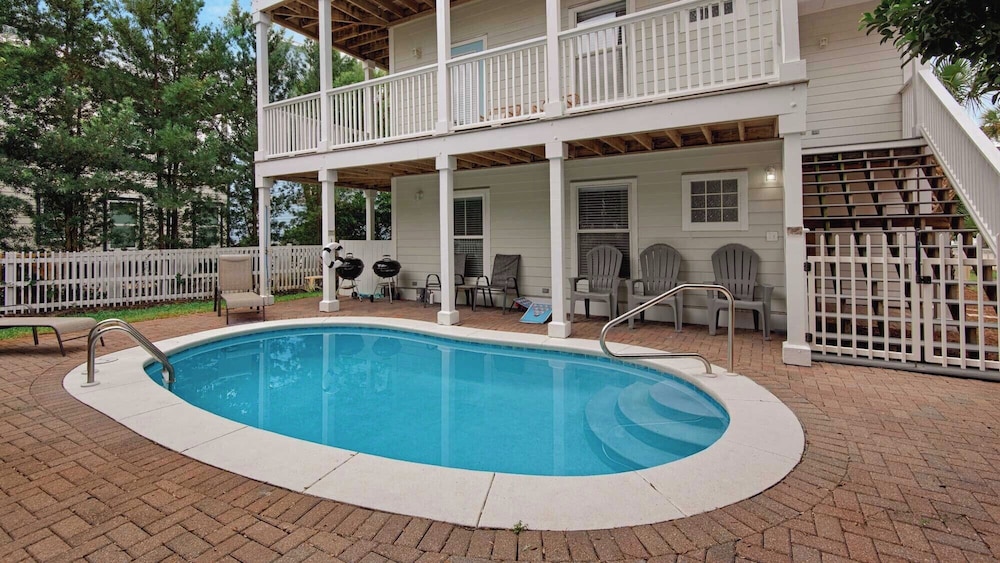 4BR Home w/ Private Pool, Game Room, Beach Access!