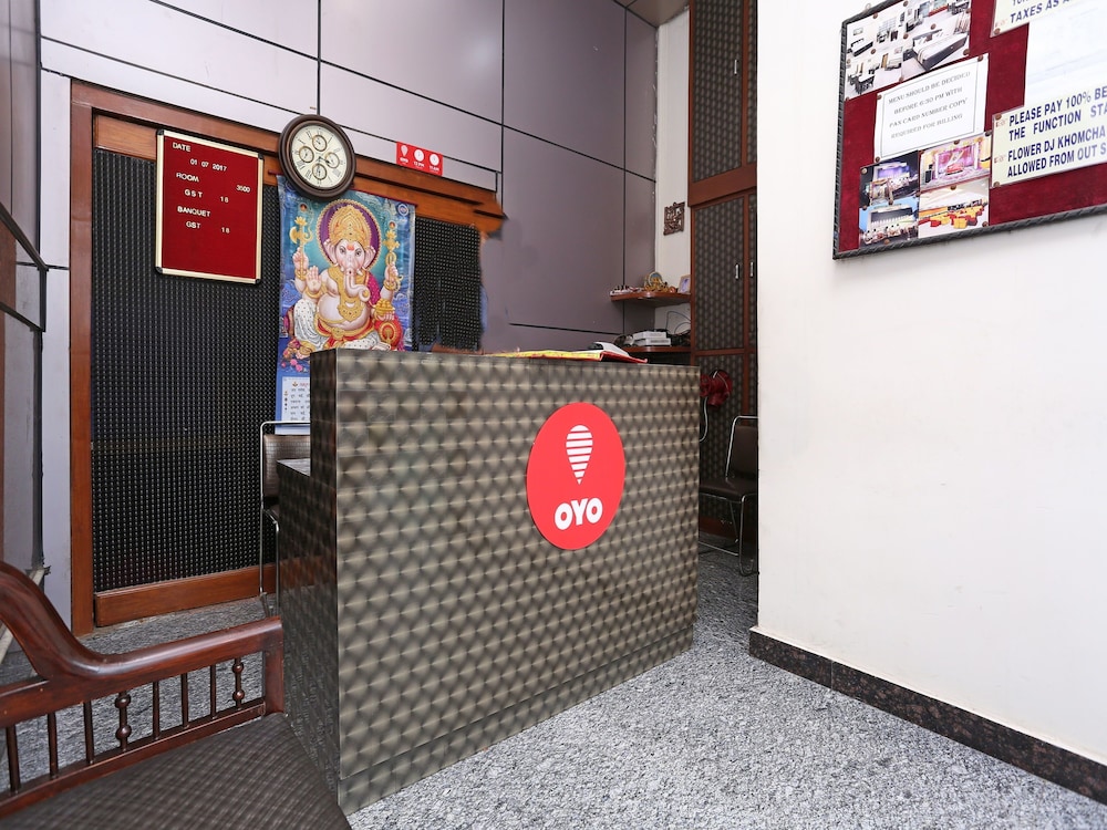 OYO 9377 Prakash Continental