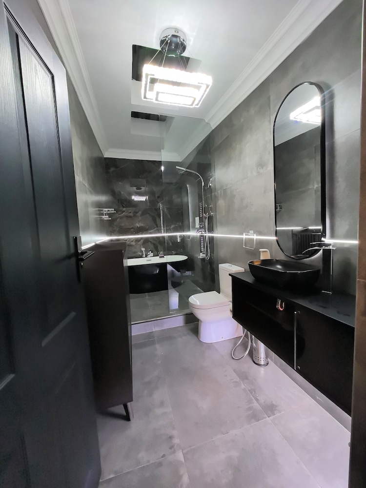 Bryanston Palms Accommodation