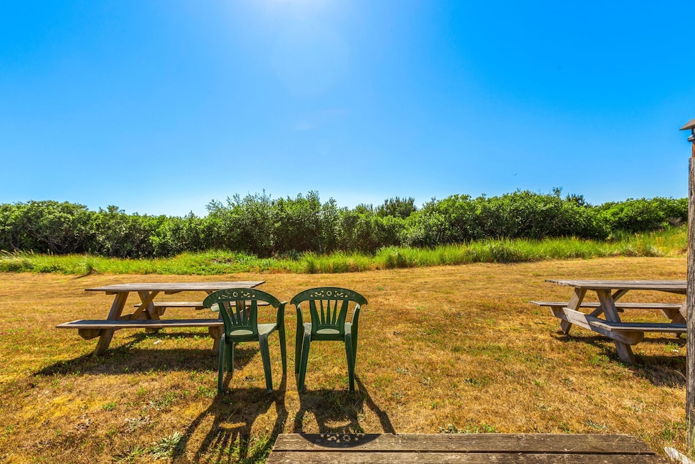 Sandy Days Condo in Ocean Shores