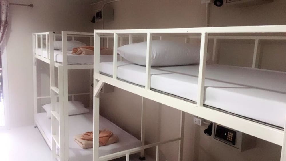 Phi Phi Viva Guesthouse - Hostel