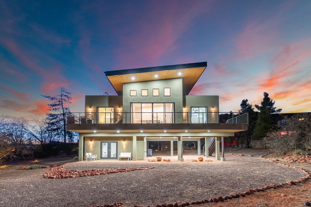 NEW Moondance Red Rock Retreat Epic Views