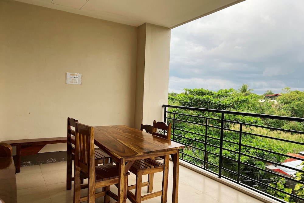 Sta Rosa Inn Iloilo powered by Cocotel