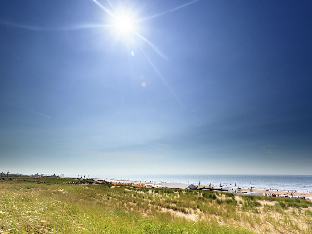Modern Chalet With Dishwasher in Noordwijk Near the Sea view 5