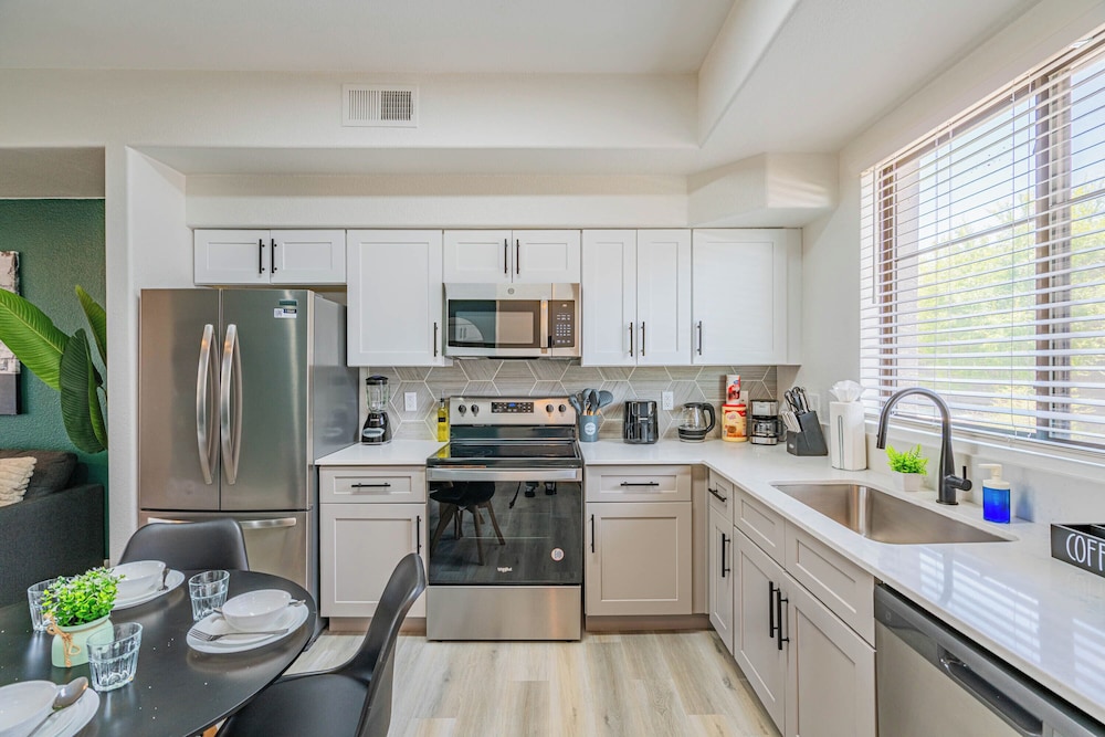 ROVE LIVING/KB - Zone Westgate