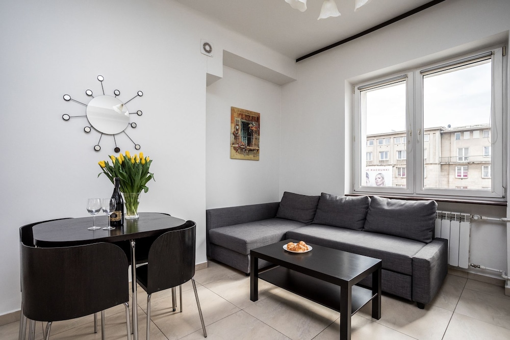 Apartamenty Wawa Centrum by Your Freedom