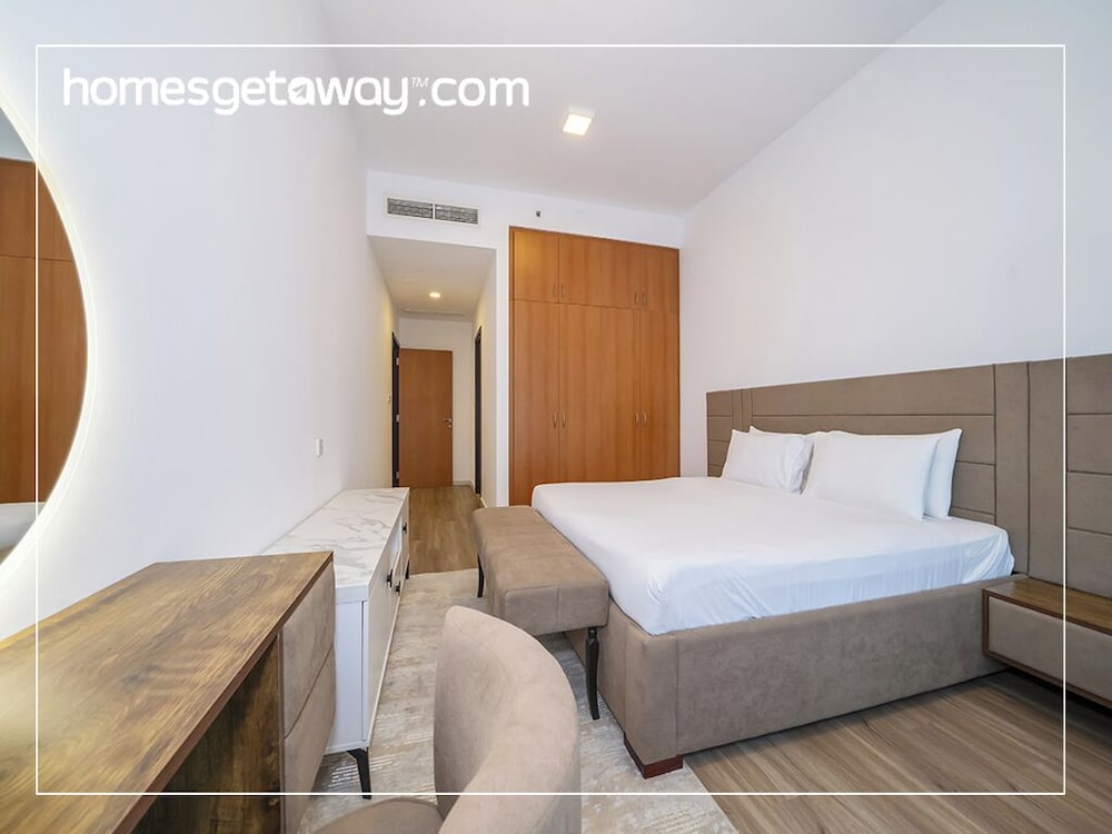 Spacious 4BR in Horizon Tower Marina