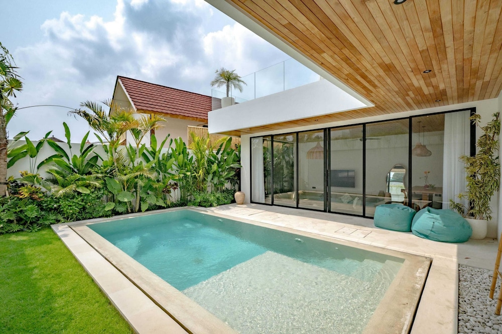 Loona Palm Villas Canggu