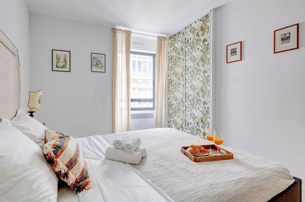 Stylish 2BR Near Faubourg Saint-Honoré