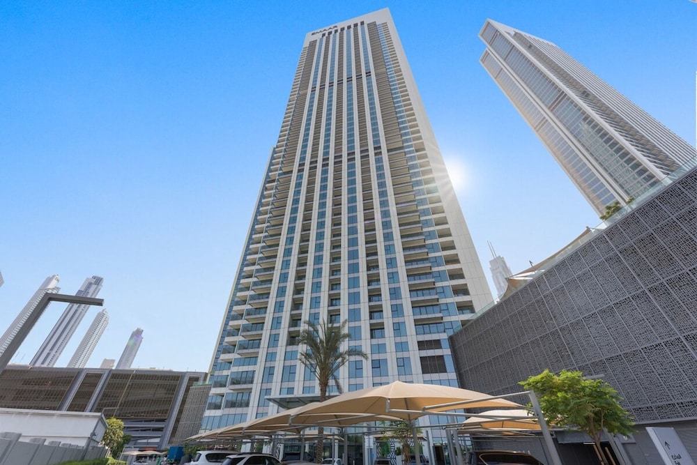 Silkhaus New Tower in the Heart of Downtown