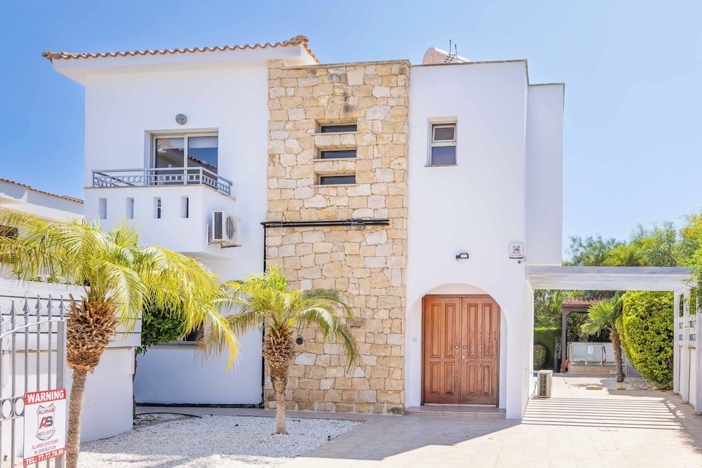 Villa Shanta