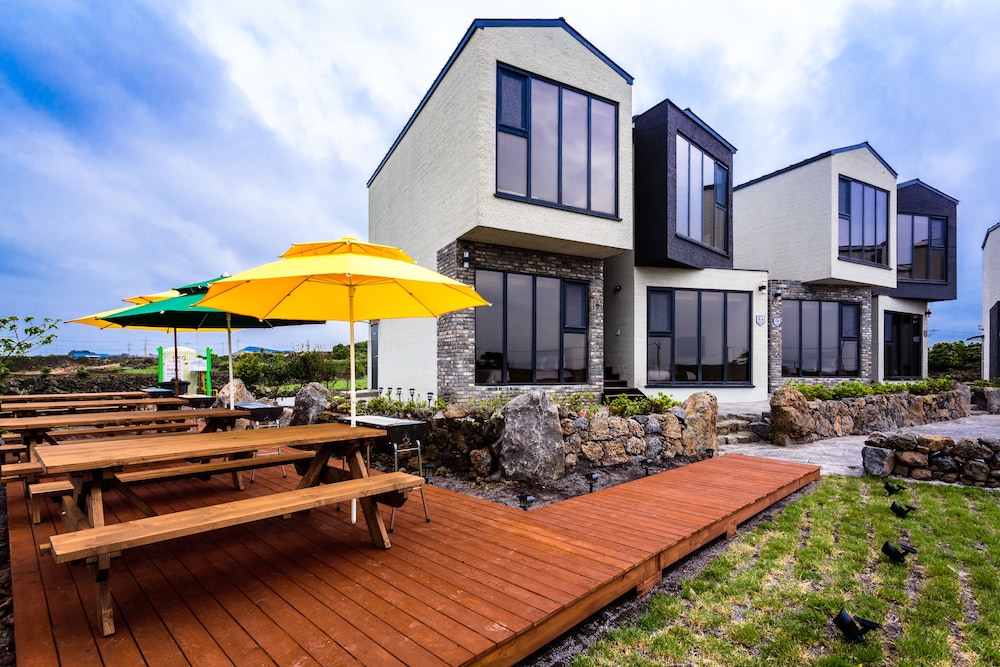 De Reve Jeju