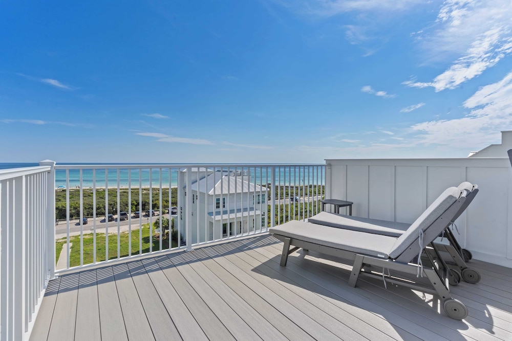 Sleeps 24 Beach Retreat w/ Pool, Rooftop Deck, Steps to Inlet Beach & Near Rosemary, Alys, Seacrest Dining & Shops The Palm 30A by Avantstay