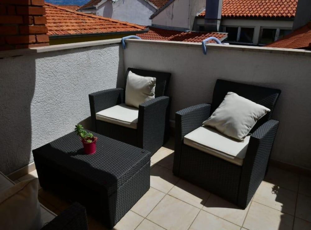 Apartments K Supetar