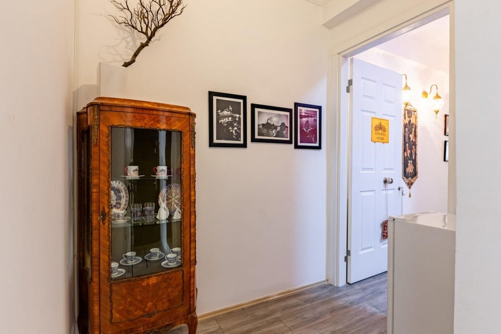 Charming Flat 5 Min to Taksim Square in Beyoglu