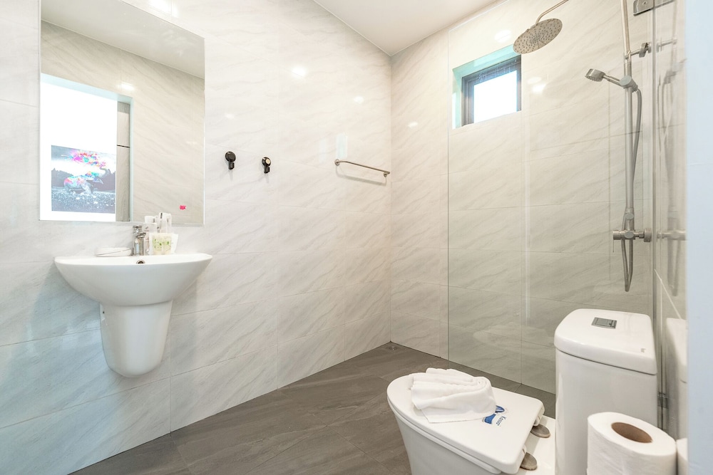 Villas 6BR 2 Pools For Group Vibe V193
