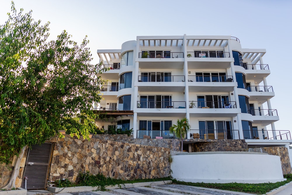 Vista Colorada 106 3 BR by Casago view 3