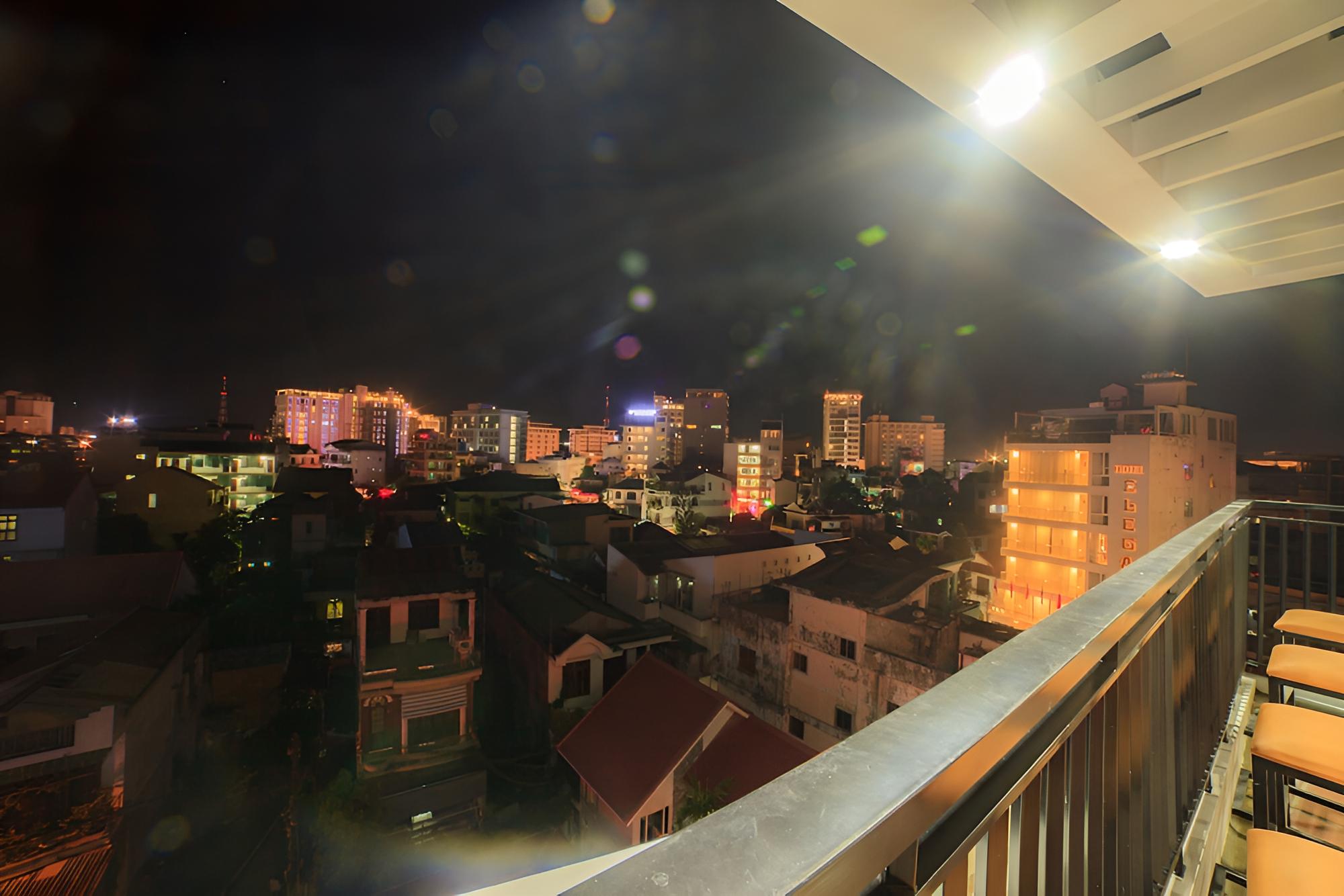 Cherry Hotel Hue