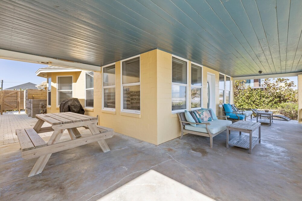 Beachside Vista