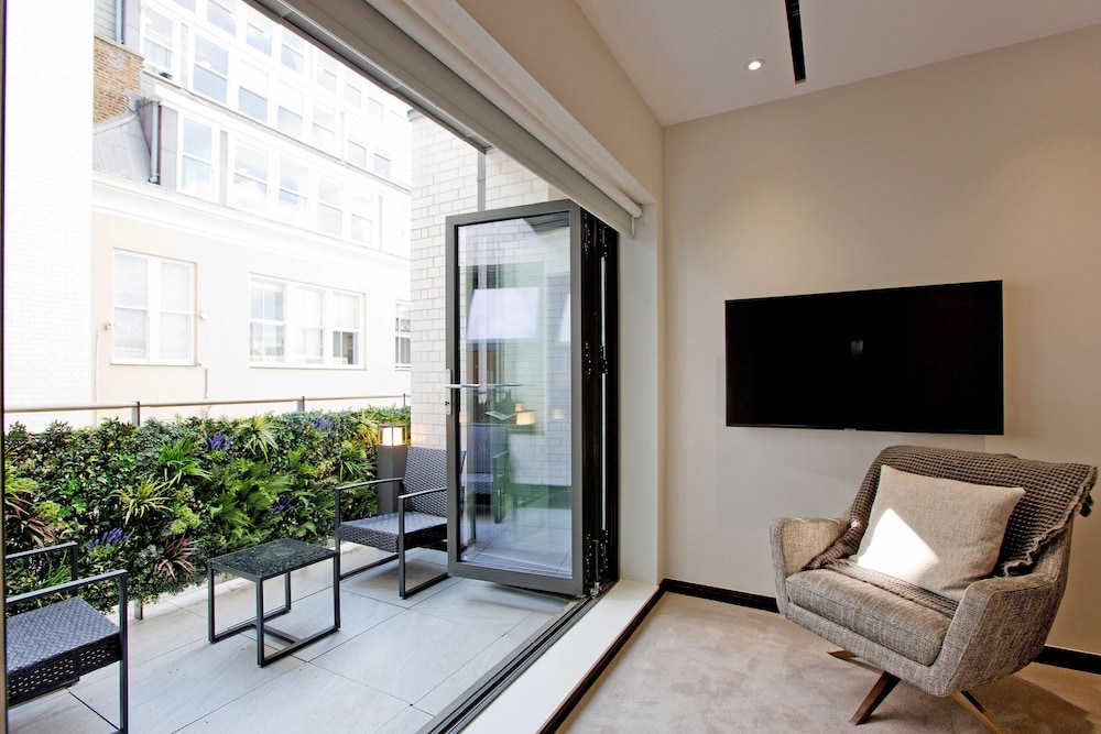 2-bed Deluxe Apt 519
