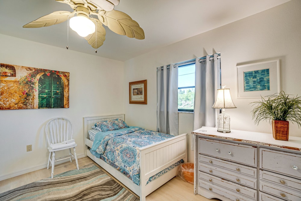 Pool, BBQ & More: Sleek Home in Port Charlotte!