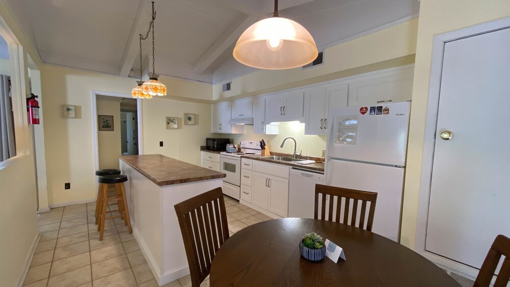 Sea Cottage Apartment 1 Bedroom Duplex