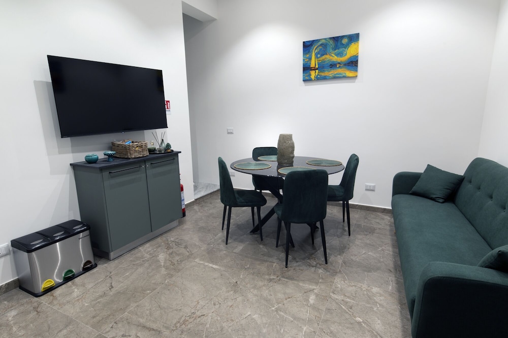 Fervore Luxury Rooms - Apartments