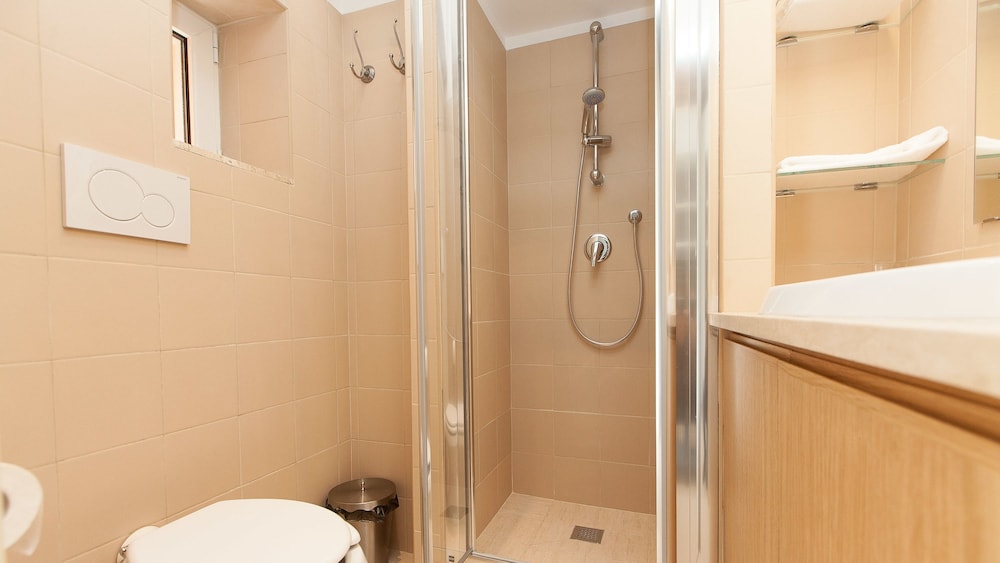 Rental in Rome Arenula Studio