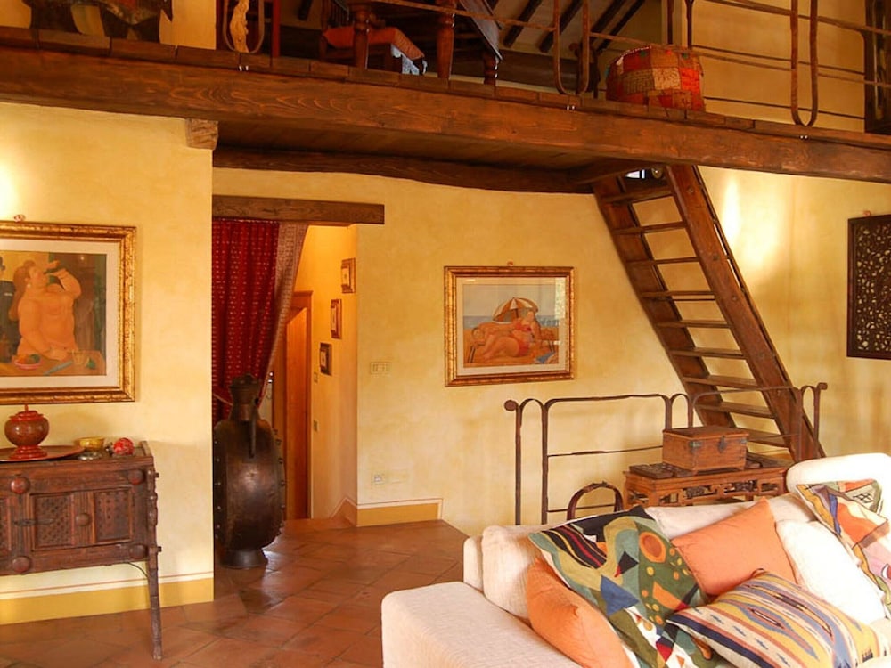 Villa in Orbetello With Private Pool & Sauna