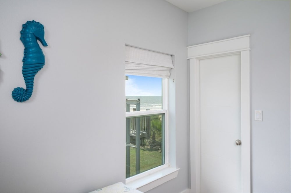 Deja Blue 2 3 Bedroom Home