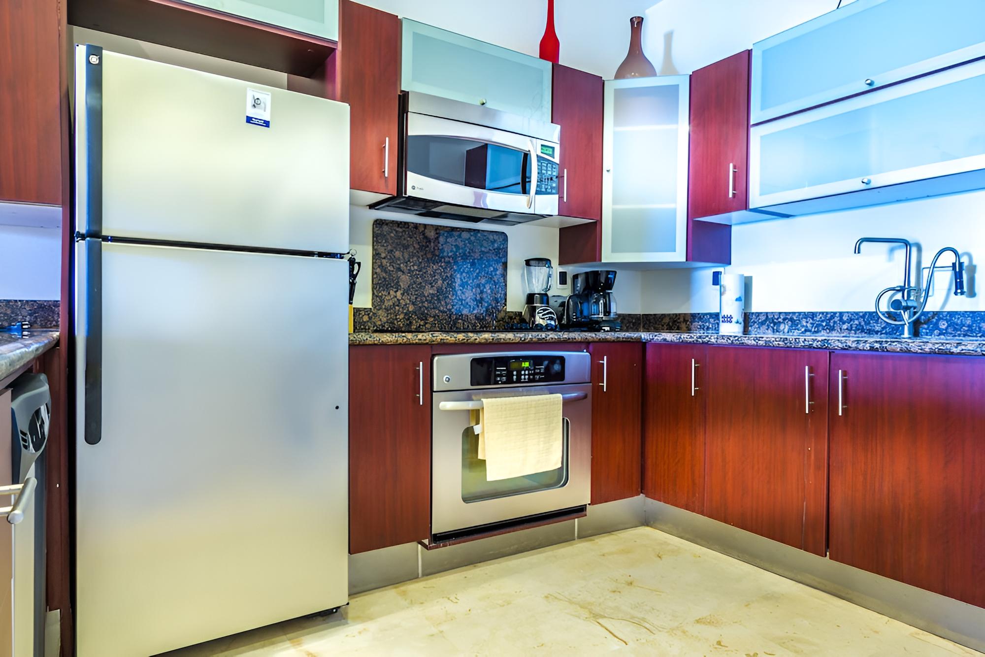 El Faro Oceanfront by Bric