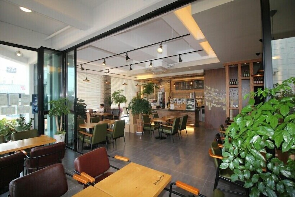 Namu Guesthouse & Pension - Hostel
