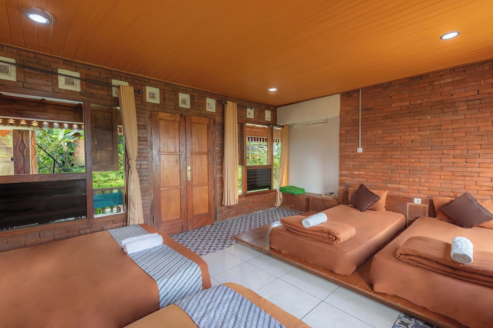 Jawa Dwipa Villa