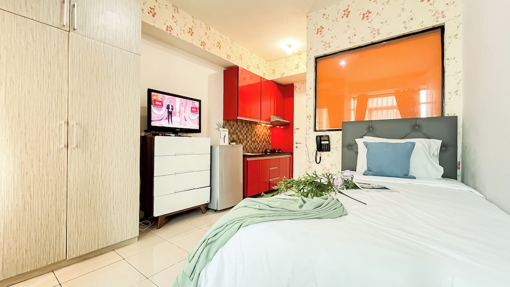 Studio Apartment Near Kebayoran Station At Pakubuwono Terrace