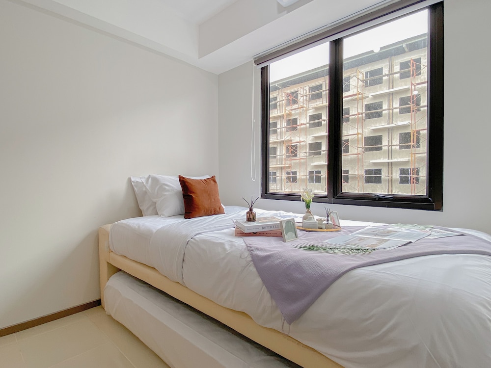 Best Deal Studio At Meikarta Apartment