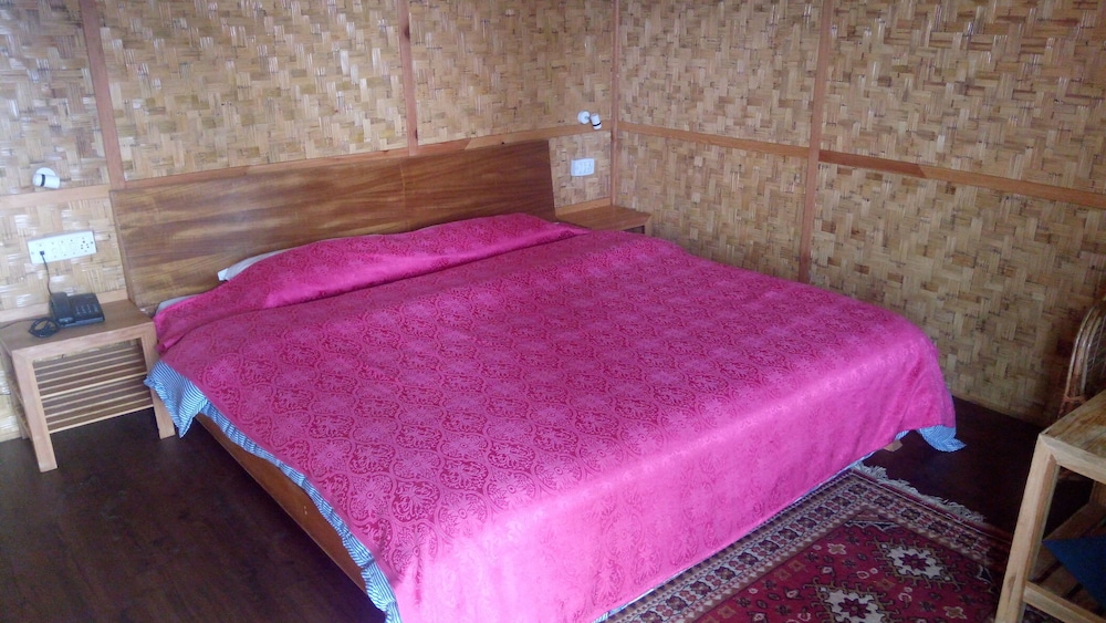 Hotel Sumit Kausani