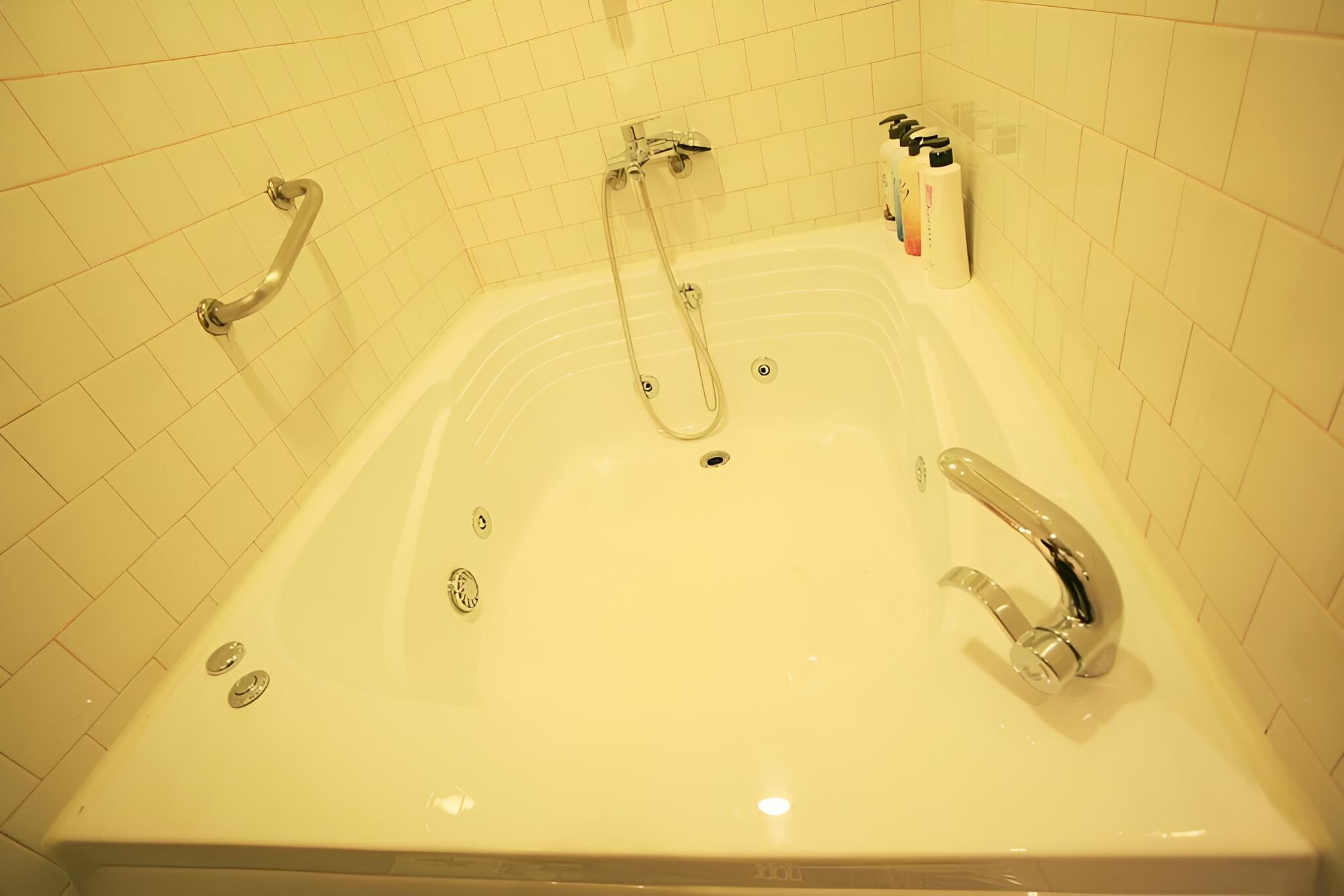 Photo 15