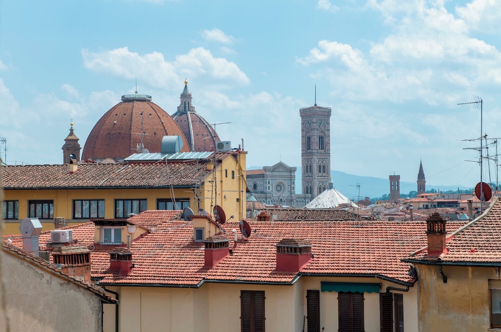 Mamo Florence - Station Family Apartment