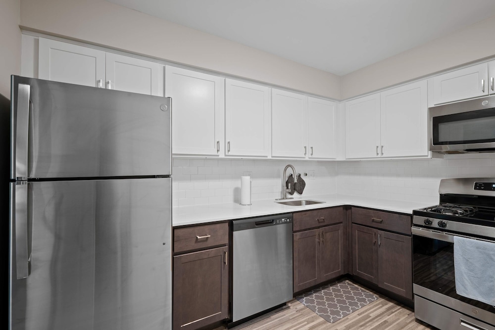 A Place to Rest Away From Home 2BR 2BA