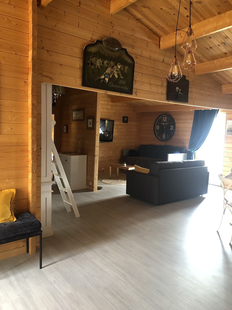 Les Chalets De Lozzi