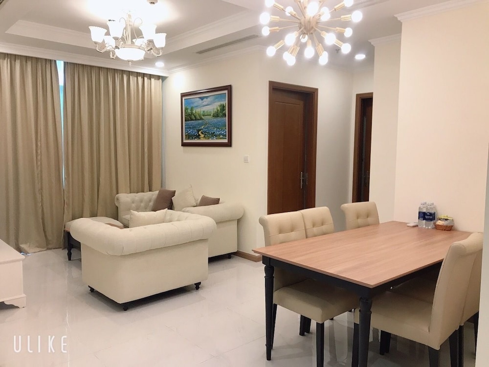 LANDMARK PLUS RESIDENCES LUXURY SUITE