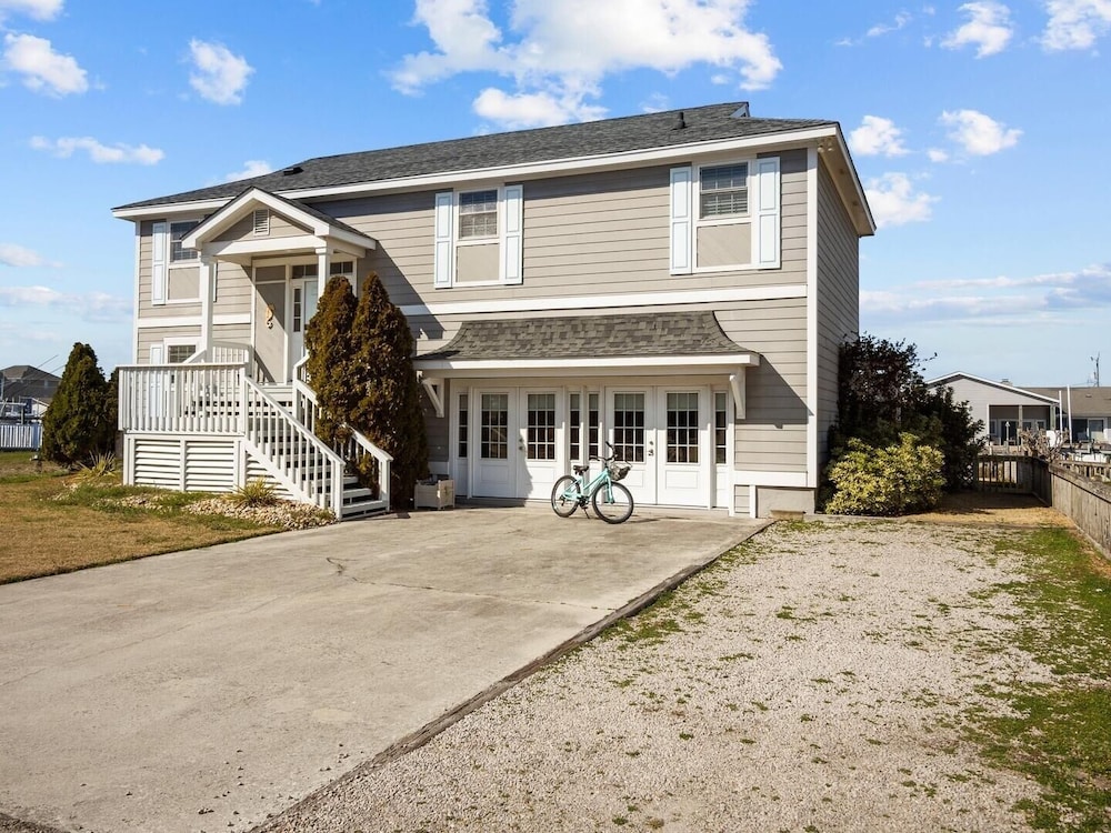 Always Sunday 4 Bedroom Home