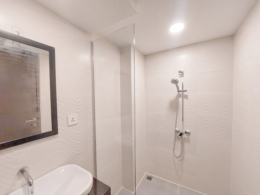 Cozy Living 2Br Loft Apartment Grand Jati Junction