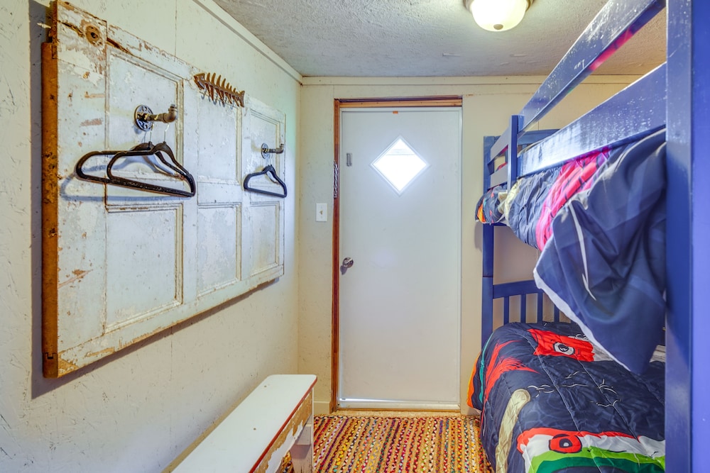 Lakefront Jonesville Cabin w/ Dock  Fire Pit! - Property Image 9